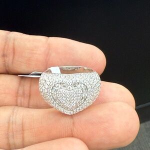 925 Sterling Silver heart shape ring size 9